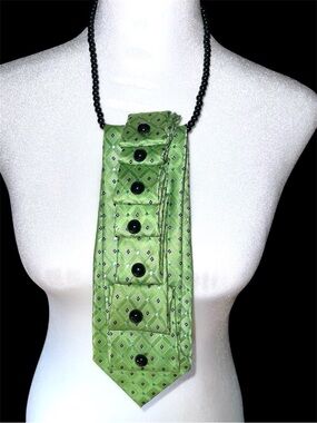 Green Patterned ruffle style Satin Tie Necklace